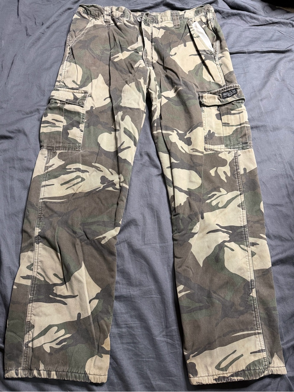 Wrangler Camouflage Cargo Pants in Green and Tan